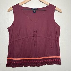 Harolds Women y2k Top Small Babydoll Beaded Embroidered Hippie‎ Burgundy V-Neck